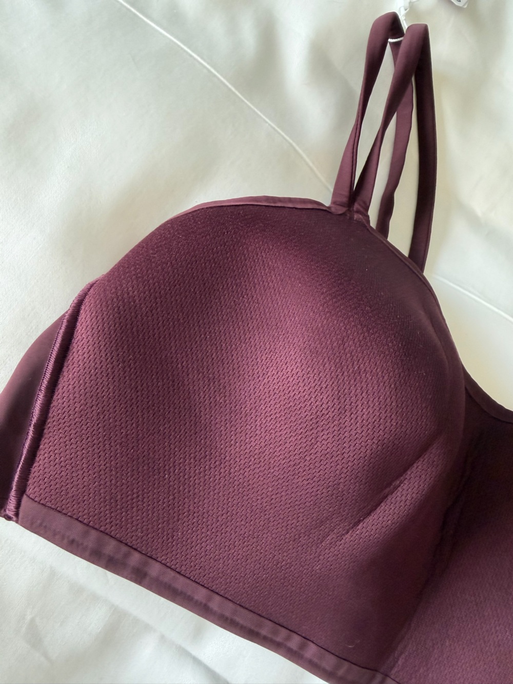 NWT Lululemon Athletica sports bra. Like A Cloud. B/C cup. Sz 12. Brand new! - Picture 14 of 16